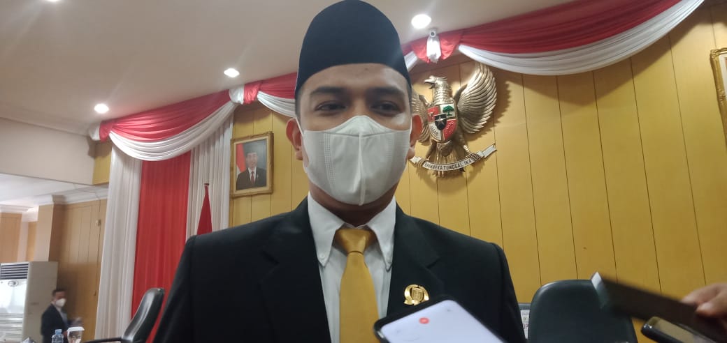 Taufik Rachman Resmi Gantikan Posisi AR Iwansyah Sebagai Wakil Ketua DPRD Kota Banjarbaru