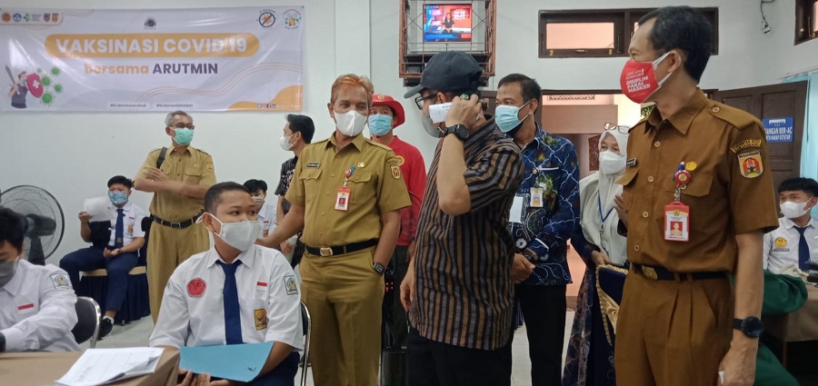PT Arutmin Indonesia Gelar Vaksinasi Massal untuk Pelajar di Kota Banjarbaru