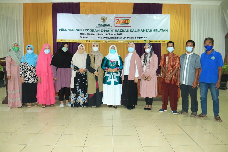 BAZNAS Kalsel Beri Bantuan untuk 10 Zmart di Banjarbaru