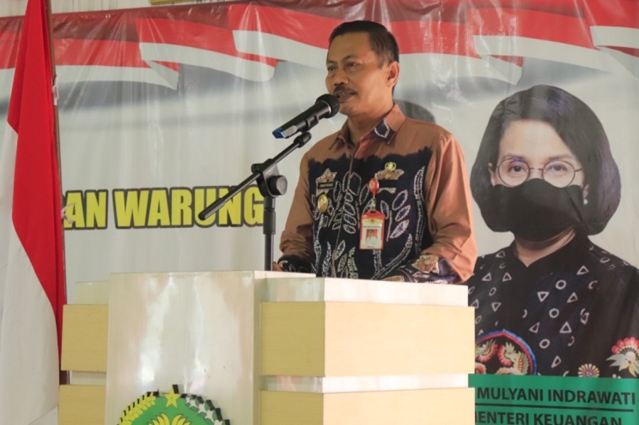 Secara Bertahap, PKL dan Warung di Banjarbaru Dapat Bantuan Tunai