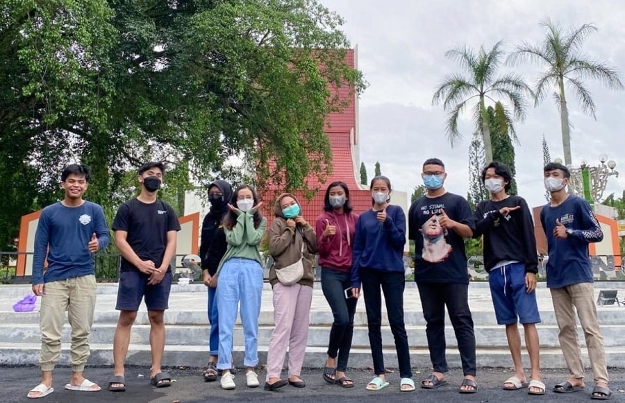 Turun ke Jalan, Komunitas Buat Baik Banjarbaru Bantu Warga Terdampak Covid-19