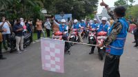 Parade motor listrik di Yogyakarta menjadi ajang kampanye budaya baru penggunaan kendaraan listrik.
