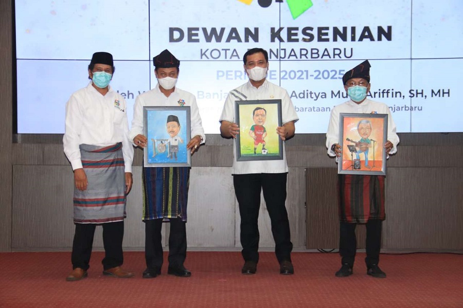 Wartono Resmi Dilantik Jadi Ketua Dewan Kesenian Kota Banjarbaru