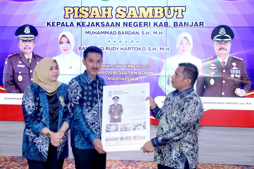 Pisah Sambut Kajari Bupati Banjar Harapkan Sinergitas Tetap Terjaga 7429